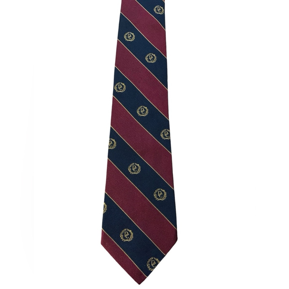 Wm. Chelsea Ltd. 100% silk tie. Black & burgundy stripe with DC laurel pattern.